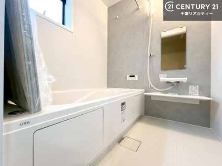  l͋̕C̃oX[́AVbNȃfUCŃoX^C[I
d撣Ă邲JɂD݂̓̓܂āAył݂Ă͂ł傤H