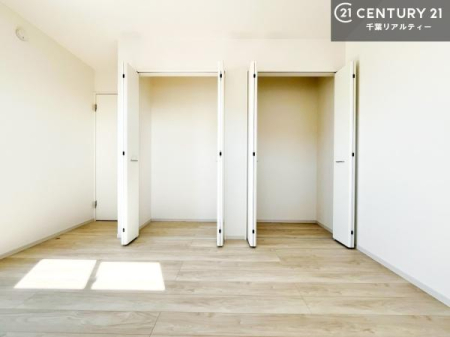 [ [͂ɗDĂ邩炱A]vȃm\ɏoACeAL[vł܂BVvŐꂽԂy݂B