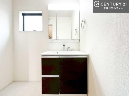 ʑEʏ Oʋdl̐ʏ́AgȂ݂₷I͎[ɂȂĂ܂BhC[₨ϓЕt̂ŐʑXbLƌ邱Ƃo܂I