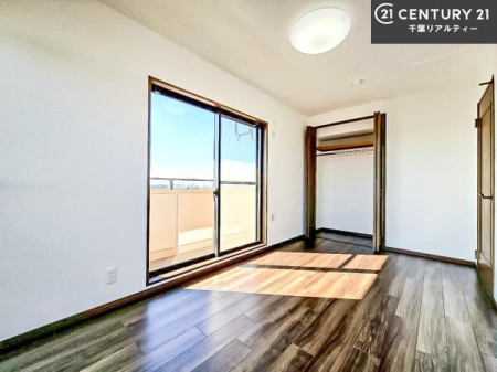 rOȊŐ m͎qQAFXƗprʂɗpł܂ˁB
[͂ՂȂ̂ŁALXC悭߂Ƃł܂B