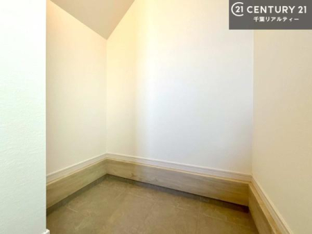  ֓yԎ[tI[Xy[XȂ̂Ńxr[J[AEghA̓XbL܂܂IoNNIڂ₷I