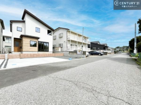 OʓH܂ތnʐ^ ӊAql̂]ɍꏏɂēv܂BZ[AhoCU[ɂ邲k܂BЂ͂₢킹ɑΉ܂I҂܂I