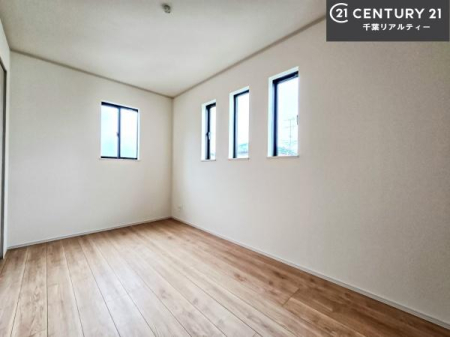 q |oȂ́Aql̂ƂĂSłI
[Xy[X[Ă̂ŎU炩TbƕЕt܂I