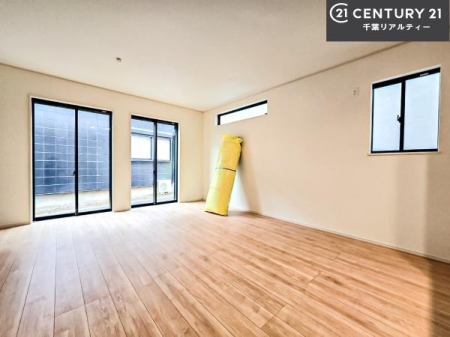 rO 傫ȑ炽Ղ̗z閾邢rOBĴ郊rOœX̔܂B