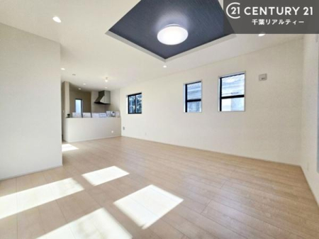 rO SnǂrO͉ƑRƏW܂܂BƑcR̎ԂłBƑƁAw[Ԃ߂łˁB