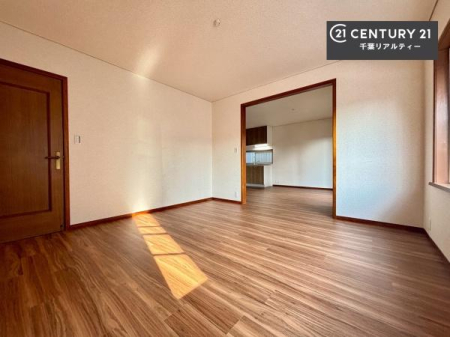 rOȊŐ VvɃfUCĂ邽߁AƋIт܂I
Cɓ̉ƋuĂ낰Ԃ邱Ƃł܂B