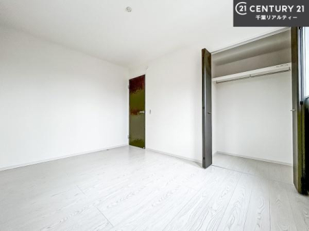 Q DޗḿA̖ڊo߂CǂłˁBԂƉ߂Ƃł܂BDF̃t[OǂȉƋɂ}b`܂I