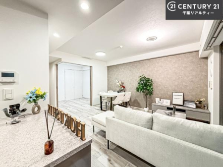 rO LX_CjOXy[XI肨HB΂yԂ߂܂BX̔܂I