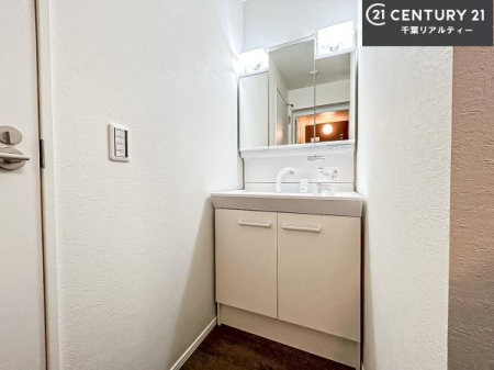 ʑEʏ t̖邢ʎłICɓւłĐɕۂƂł܂IRނ̂łς̎dオǂȂ܂ˁI