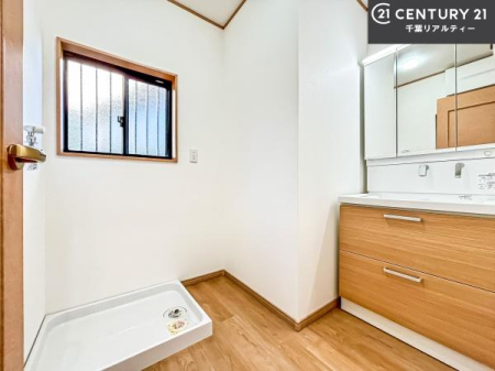 ʑEʏ t̖邢ʎłICɓւłĐɕۂƂł܂IRނ̂łς̎dオǂȂ܂ˁI