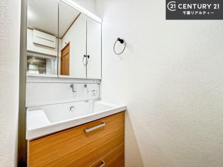 ʑEʏ Oʋdl̐ʏ́AgȂ݂₷I͎[ɂȂĂ܂BhC[₨ϓЕt̂ŐʑXbLƌ邱Ƃo܂I