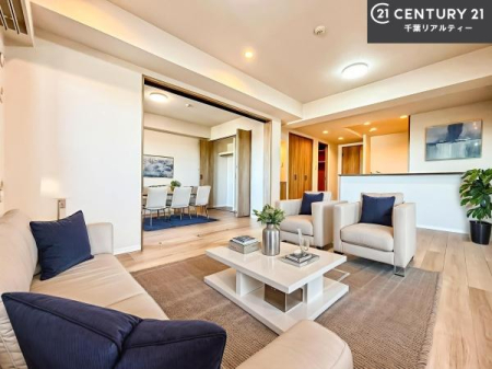 rO ƋCGp[XłBĴLXLDKI\t@[_CjOe[uuĂɂȂȂ̂ŉKɉ߂܂IR~jP[V₷rOłI