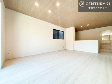 rO SnǂrO͉ƑRƏW܂܂BƑcR̎ԂłBƑƁAw[Ԃ߂łˁB