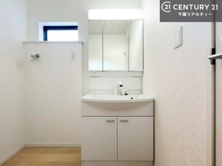 ʑEʏ Oʋdl̐ʏ́AgȂ݂₷I͎[ɂȂĂ܂BhC[₨ϓЕt̂ŐʑXbLƌ邱Ƃo܂I