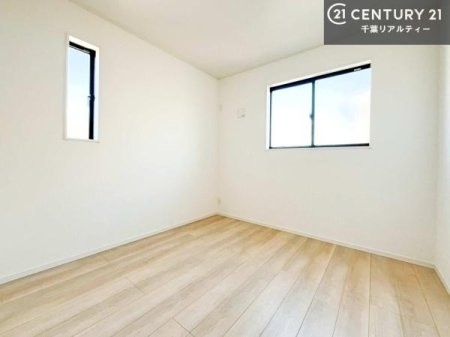 q Qʍ̌Ŗ邭JIB|oȂߊO̎ɂAԂɂȂĂAwKVтɂWłqǂƂĂ҂łB