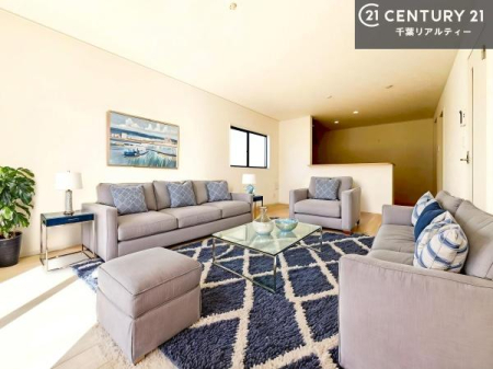 rO ƋCGp[XłBSnǂrO͉ƑRƏW܂܂BƑcR̎ԂłBƑƁAw[Ԃ߂łˁB