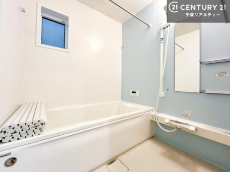  LXoXň̔tbVBL΂̂ŁAɂƐZ܂ˁĨoX^Cy݂ɂȂ܂B