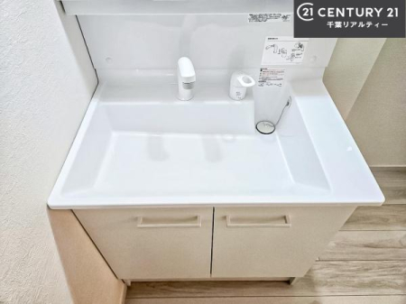 ʑEʏ [ʑ{ÉA˂ɂ̂łꂪyXIۂĂ܂I
LCȐʏŎ̃`x[Vオ܂ˁI