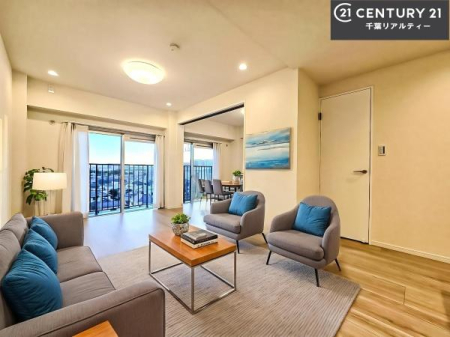 rO ƋCGp[XłB傫ȑ炽Ղ̗z閾邢rOBĴ郊rOŉƑĉ났̎Ԃ߂܂B