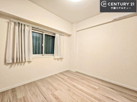 q |oȂ́Aql̂ƂĂSłI
[Xy[X[Ă̂ŎU炩TbƕЕt܂I