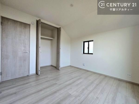 m [肠̂ŉƋ̔zu₷ACtX^Cɍ킹肪\łB