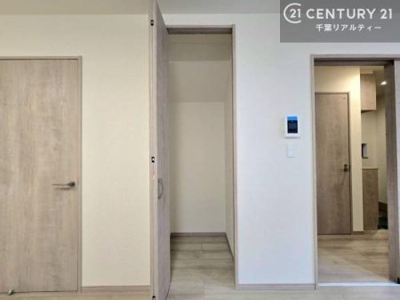 [ Ղ̎[Xy[XŁA炵萮Z܂BƑ̉וꂢɕЕtAKɉ߂܂B