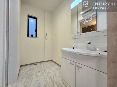 ʑEʏ Oʋdl̐ʏ́AgȂ݂₷I͎[ɂȂĂ܂BhC[₨ϓЕt̂ŐʑXbLƌ邱Ƃo܂I