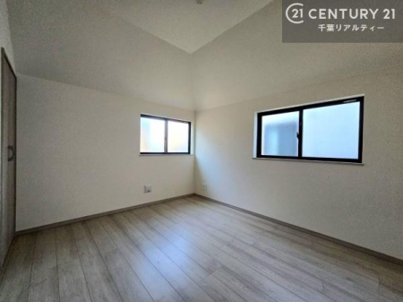 q |oȂ́Aql̂ƂĂSłI