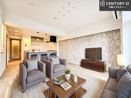 rO ƋCGp[XłBĴLXLDKI\t@[_CjOe[uuĂɂȂȂ̂ŉKɉ߂܂I
R~jP[V₷rOłI