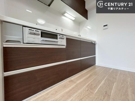 Lb` Ƃ肠钲Xy[XōƂ₷KȃLb`łI
qlƈꏏɂَqy߂LXXy[XłByԂɂȂ肻łˁI