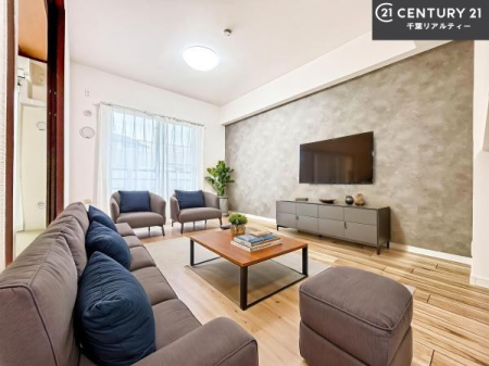 rO ƋCGp[XłBSnǂrO͉ƑRƏW܂܂BƑcR̎ԂłBƑƁAw[Ԃ߂łˁB邭JIȋԂłB