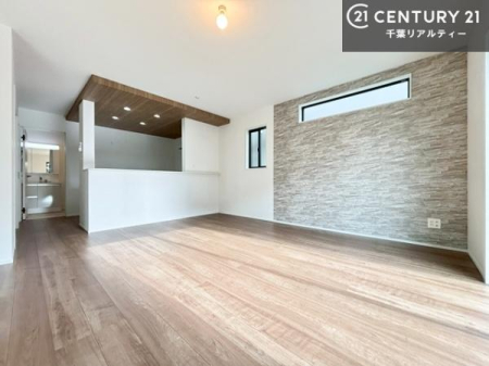 rO SnǂrO͉ƑRƏW܂܂BƑcR̎ԂłBƑƁAw[Ԃ߂łˁB