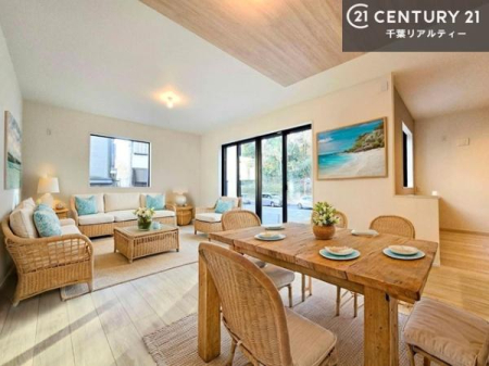 rO ƋCGp[XłBSnǂrO͉ƑRƏW܂܂BƑcR̎ԂłBƑƁAw[Ԃ߂łˁB