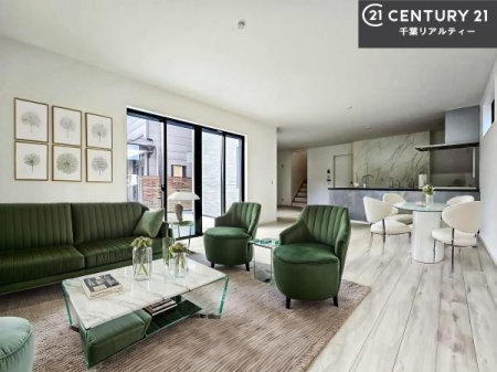 rO ƋCGp[XłBSnǂrO͉ƑRƏW܂܂BƑcR̎ԂłBƑƁAw[Ԃ߂łˁB邭JIȋԂłB