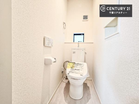 gC 1E2KɃgC܂I̖Zԑт҂ɂ݂łˁBƂ̂gCłꂪ₷łI