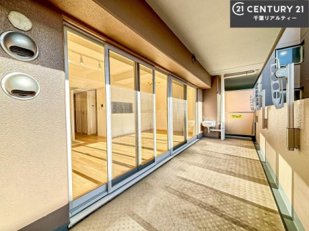 oRj[ zǍDȃoRj[łIꂽɂ͐nJIȎԂy߂܂B