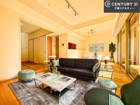 rO ƋCGp[XłB؂ȉƑW܂邩炱LDKɂ͂肽B
tH[Ő܂ς@ŐV͂łI