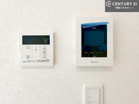 ̑ TVj^[tC^[złql̂ԒȂǂSłˁB
{^ЂƂłC̏ƂƂ̂II[goXB