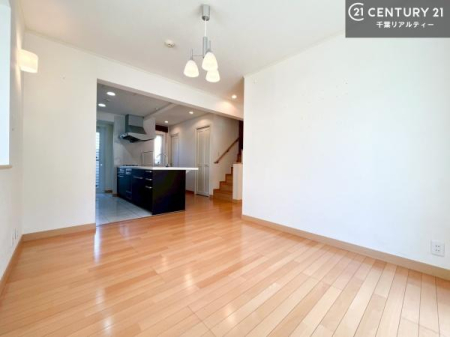 rO LX_CjOXy[XI肨HB΂yԂ߂܂BX̔܂I
zVЕt֗łI