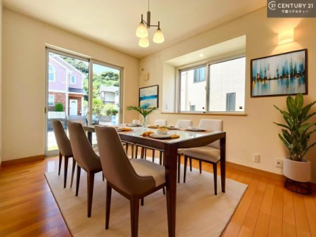 rOȊŐ ƋCGp[XłBLX_CjOXy[XI肨HB΂yԂ߂܂BX̔܂I
zVЕt֗łI