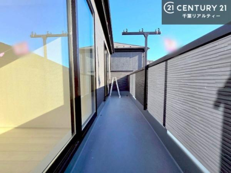 oRj[ zǍDȃoRj[łIꂽɂ͐nJIȎԂy߂܂B
yn̔JÒz