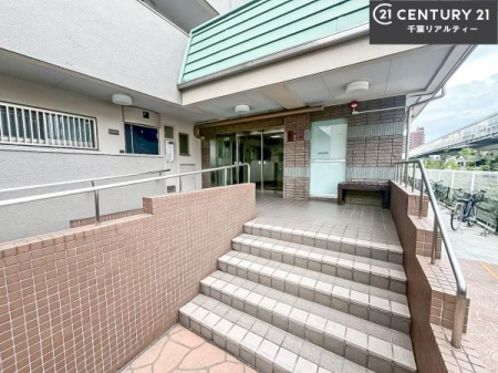 GgX T̂Ev]EȂǁAȂƕЃX^bt܂ł\tIsYɊւ邱ƂȂAǂ̂悤ȂƂłSӑΉĒ܂B