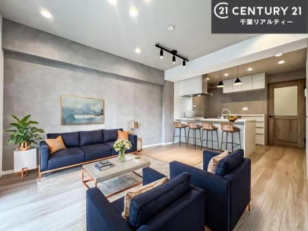 rO ƋCGp[XłBSnǂrO͉ƑRƏW܂܂BƑcR̎ԂłBƑƁAw[Ԃ߂łˁB