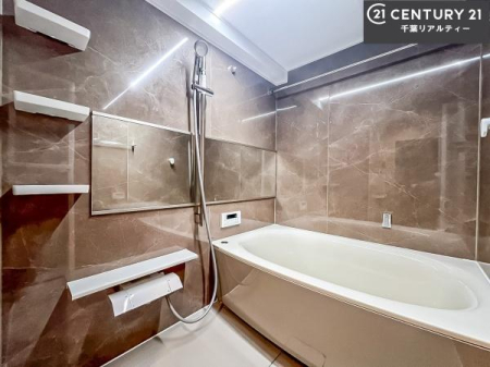  l͋̕C̃oX[́AoĂăoX^C[I
d撣Ă邲JɂD݂̓̓܂āAył݂Ă͂ł傤H