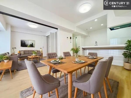 rO ƋCGp[XłB傫ȑ炽Ղ̗z閾邢rOBĴ郊rOŉƑĉ났̎Ԃ߂܂B