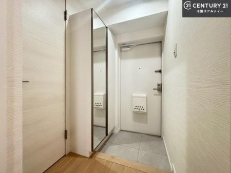  V[Y{bNXtȂ̂ŁAւЕt|₷łI
XbLւŌ˂JuԁÂSnԂo}Ă܂B
