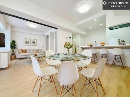 rO ƋCGp[XłB傫ȑ炽Ղ̗z閾邢rOBĴ郊rOŉƑĉ났̎Ԃ߂܂B