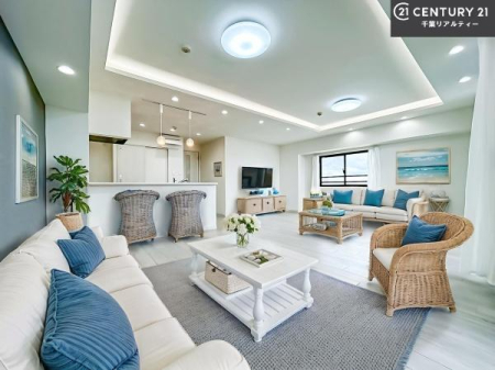 rO ƋCGp[XłBSnǂrO͉ƑRƏW܂܂BƑcR̎ԂłBƑƁAw[Ԃ߂łˁB邭JIȋԂłB