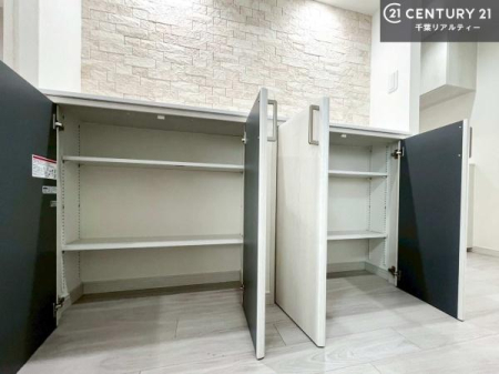 [ e[tI}ȂqlqĂU炩TbƕЕt܂ĨXy[X܂Ƃ肠邨o邱Ƃo܂I