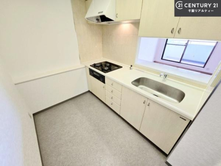 Lb` Ƃ肠钲Xy[XōƂ₷KȃLb`łI
qlƈꏏɂَqy߂LXXy[XłByԂɂȂ肻łˁI